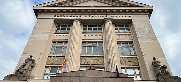 Slovenské národné múzeum odmieta stupňujúcu sa vlnu nenávisti a intolerancie, prenikajúcu Slovenskom